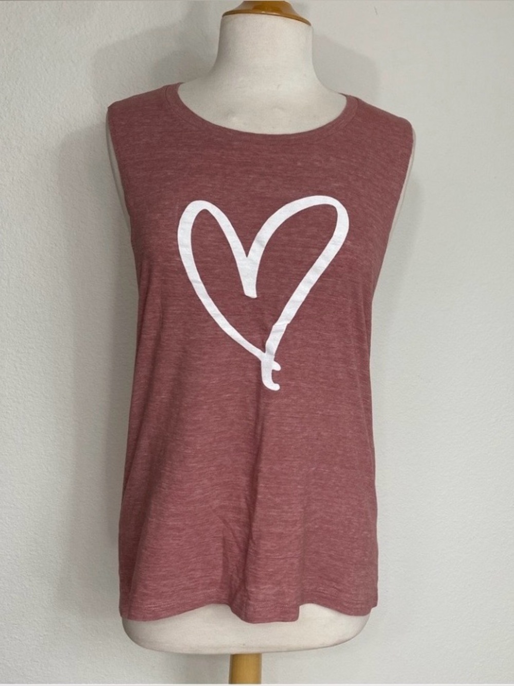 3/$25 Bella + Canvas Women's Pink Heart Soft Sleeveless Tank Top Size 2X Casual